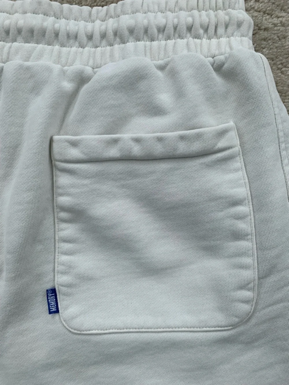 Memory Lane LA Men’s Size Large White Logo Raw Edge Streetwear Sweat Shorts